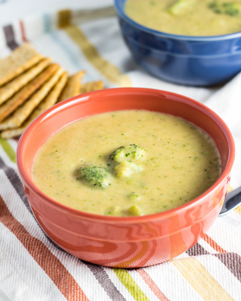 Vegan Broccoli Cheese Soup 