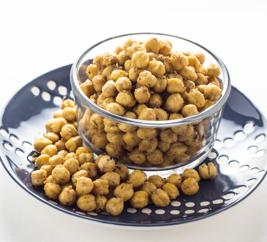 Cheezy Herb Roasted Chickpeas 
