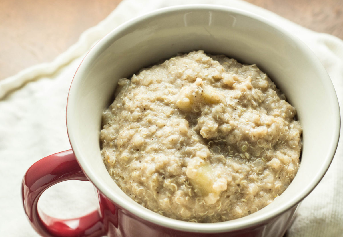 Banana But Quinoa Flake Breakfast Bowl 