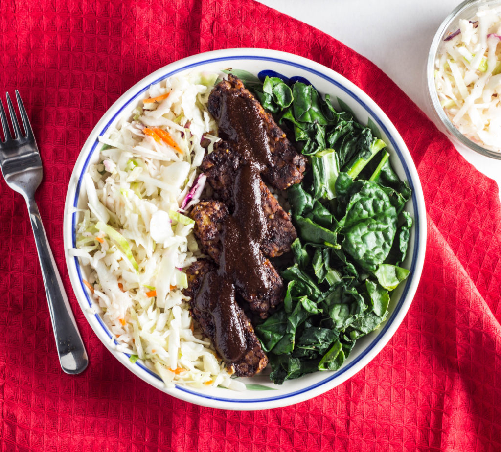 Vegan BBQ Tempeh Bowl 