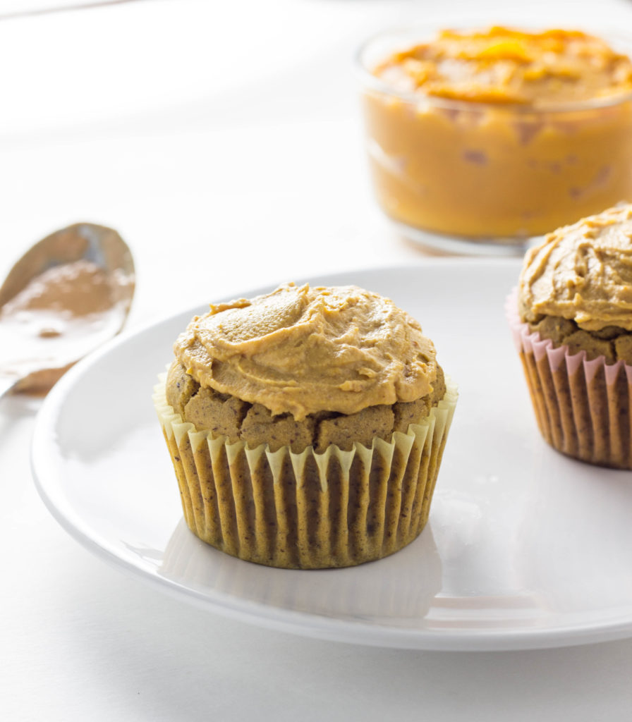 Peanut Butter Pumpkin Pupcakes