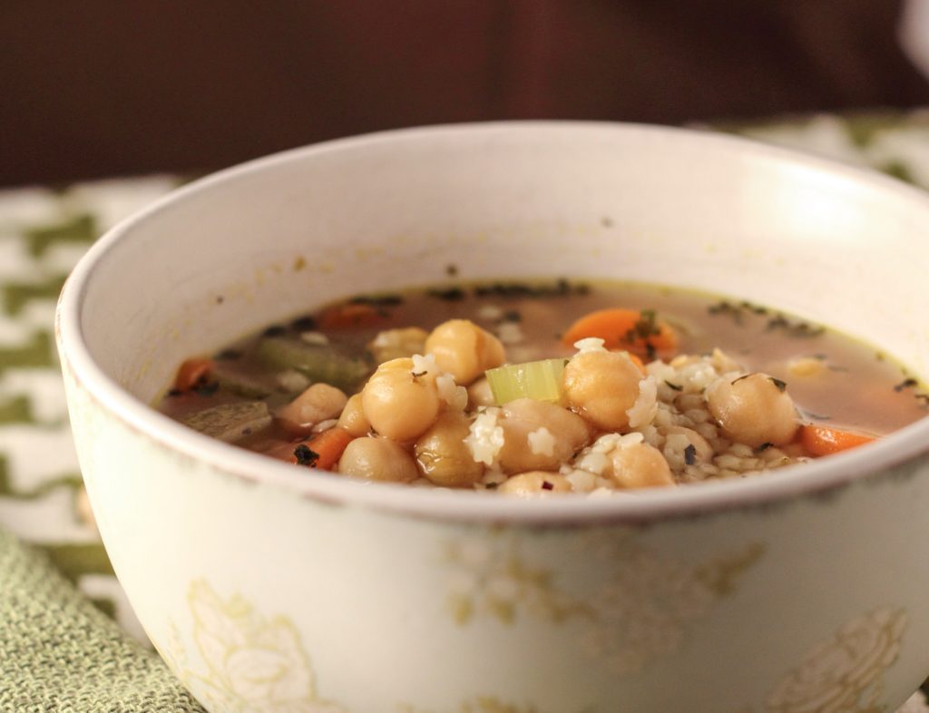 Vegan Chickpea and Stars Soup 