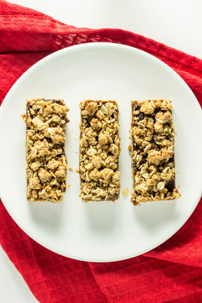 Vegan Apple Butter Oatmeal Bars