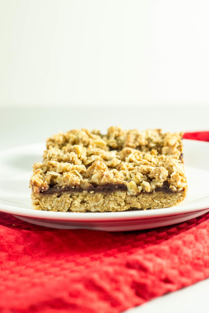 Vegan Apple Butter Oatmeal Bars