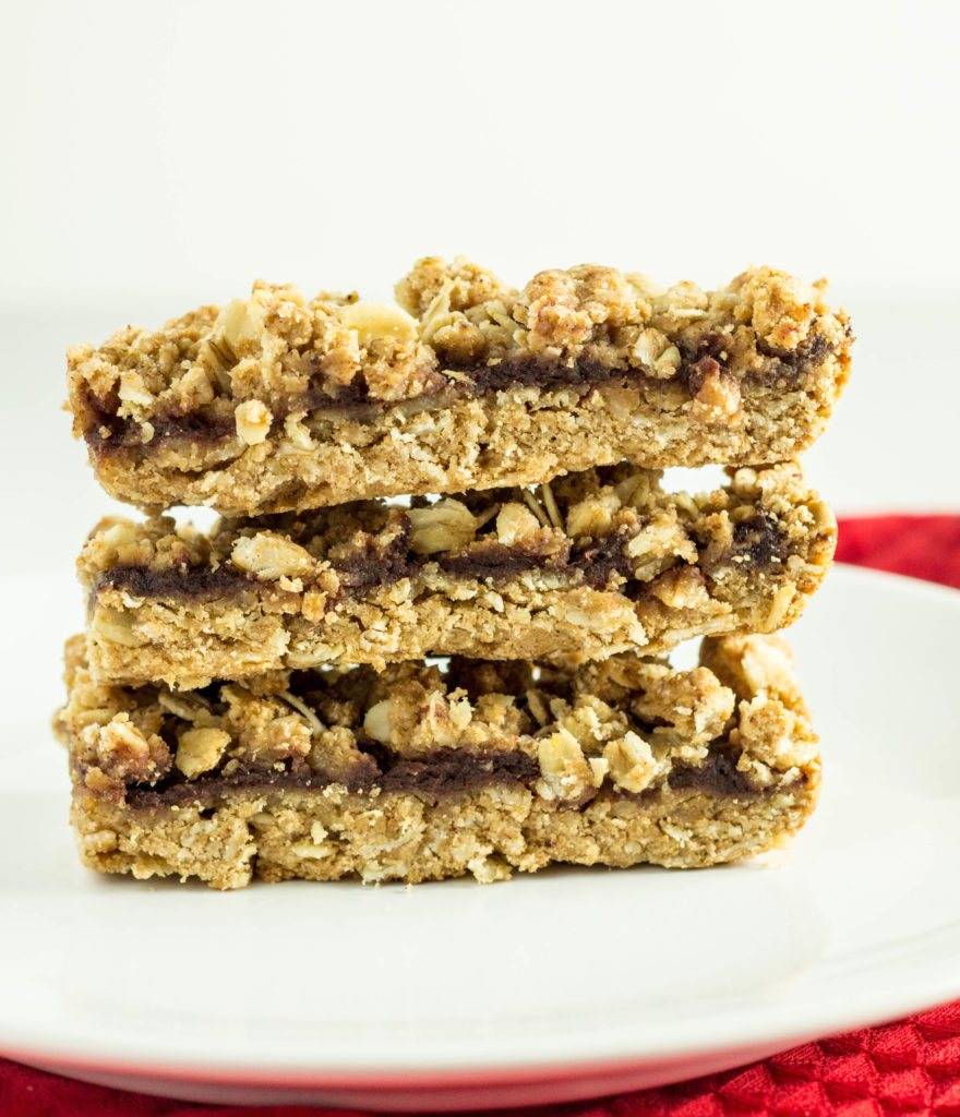 Vegan Apple Butter Oatmeal Bars