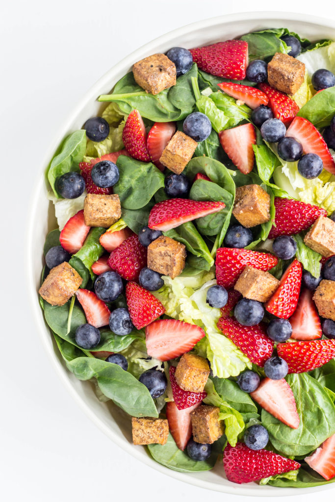 Fresh 'n Fruity Balsamic Tofu Salad 