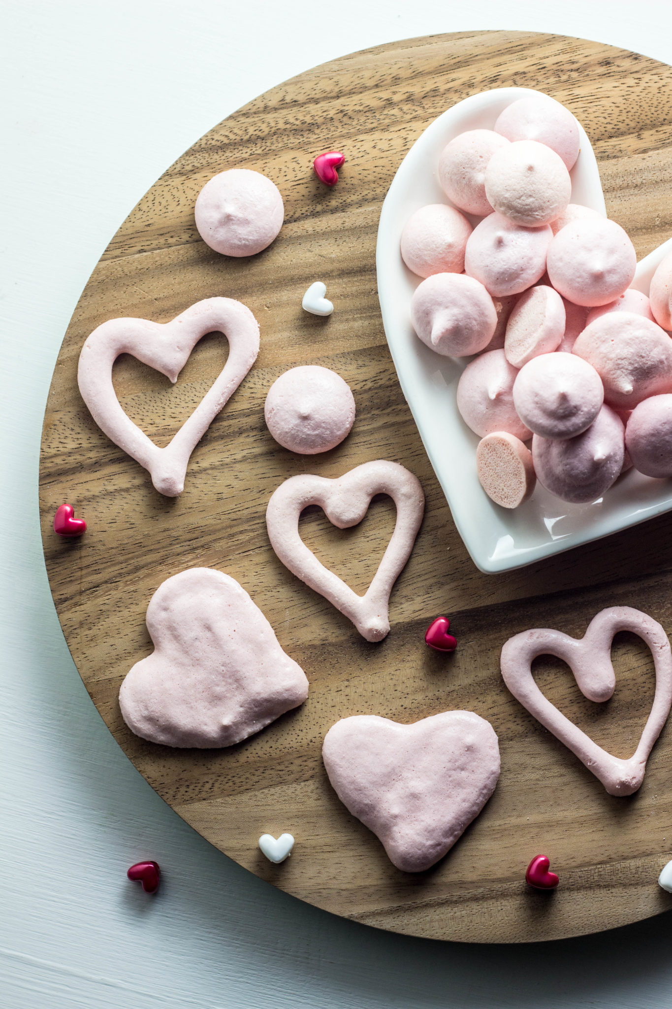 Vegan Meringue Cookies - Naturally Colored