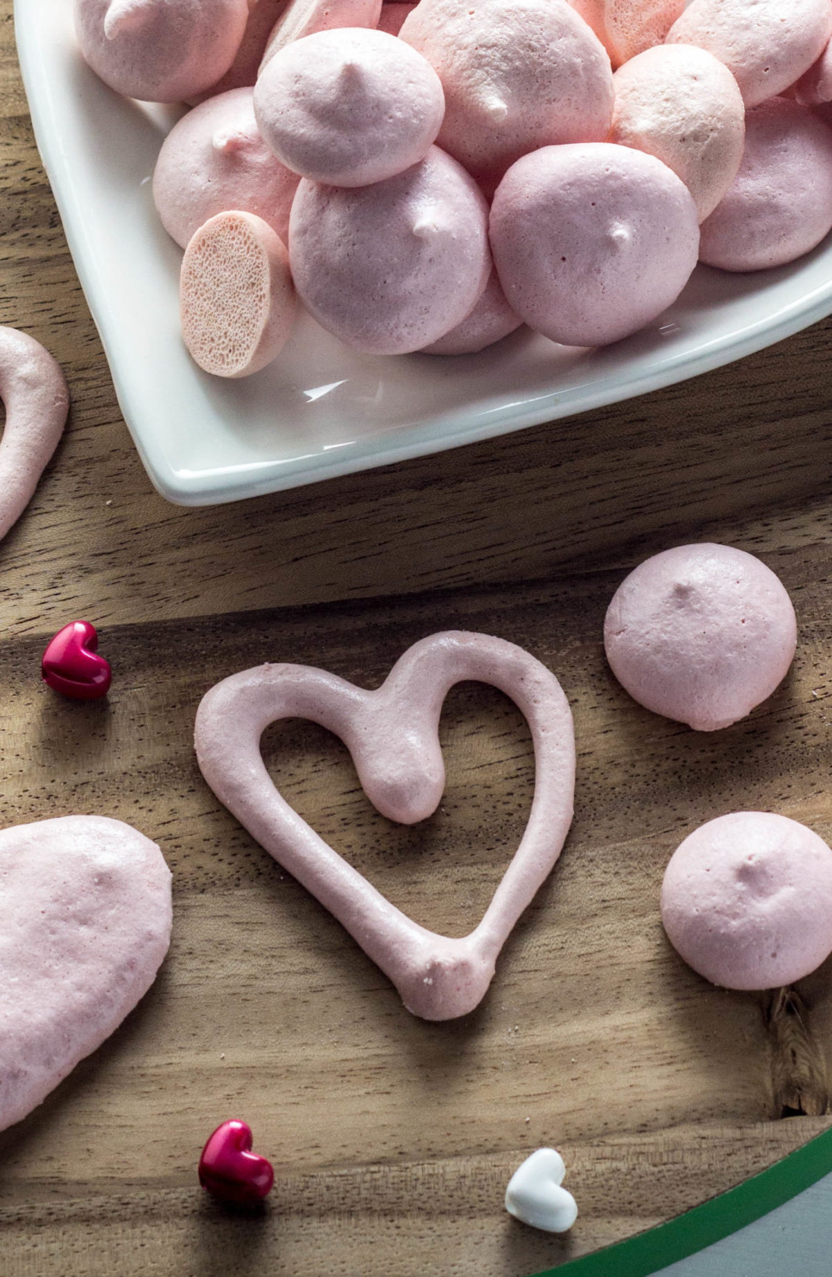 Vegan Meringue Cookies - Naturally Colored