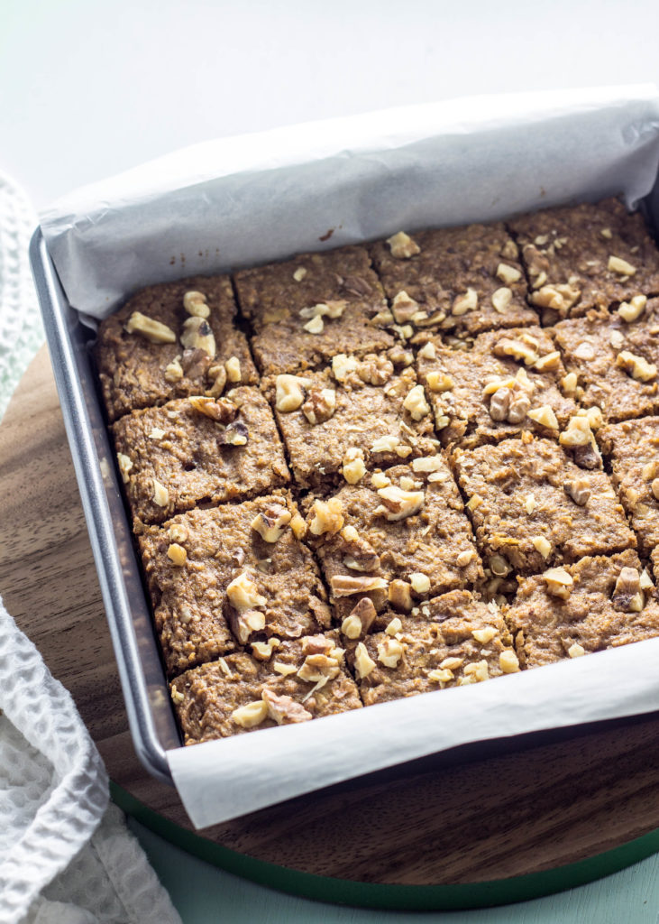 Vegan Apple Cinnamon Flapjacks