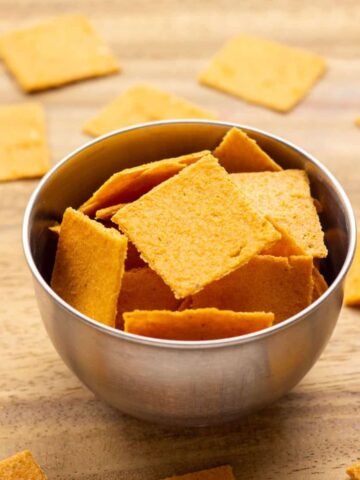 Smoky Red Lentil Crackers Feature Image