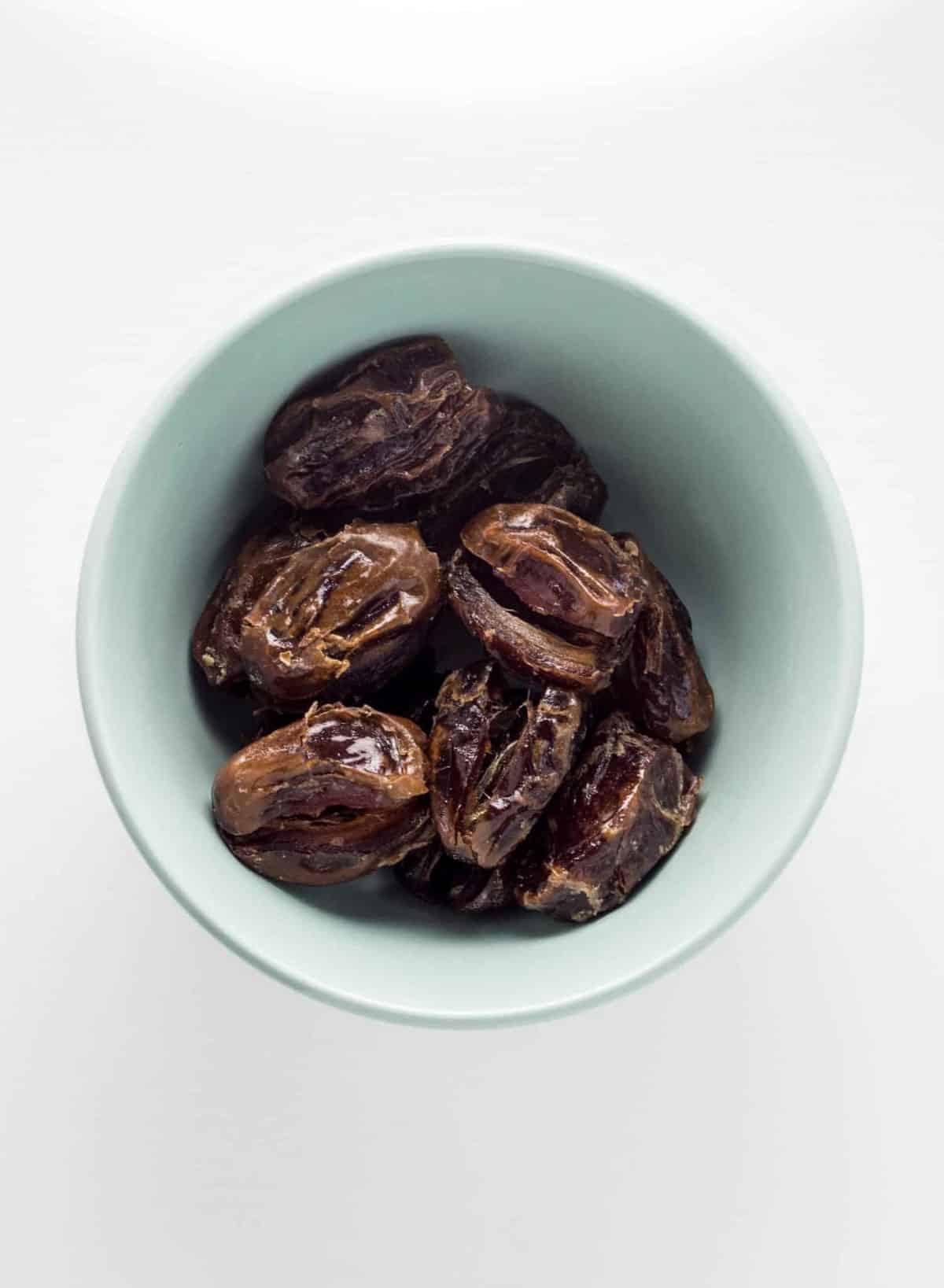 A bowl of medjool dates to make date paste.